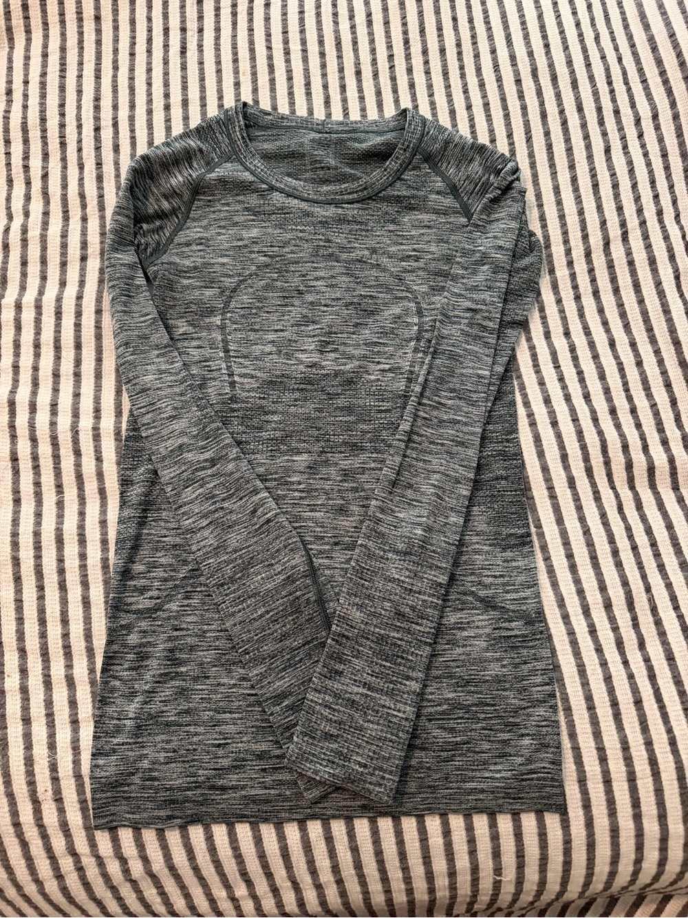 Lululemon Swiftly Long Sleeve
